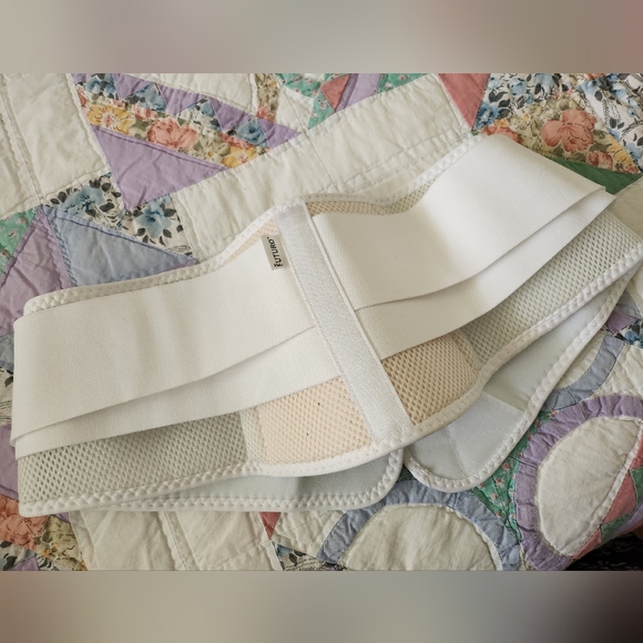 Stabilizing Back Support Back Support Cushion Pads Size S-M Futuro - Picture 11 of 12